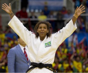 Judô fecha ano com 21 na zona de classificação olímpica