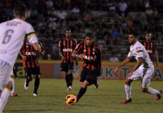 Santos 2 x 1 Atlético-PR – Cícero tira doce da boca do Furacão!