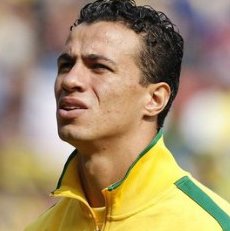 Santos cogita fazer “troca-troca” para contratar ex-Seleção