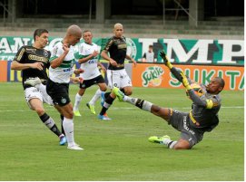 Lateral pede ‘entrega máxima’ no Botafogo por G4