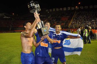 Governador de MG recebe cruzeirenses e exalta título