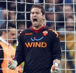 Comercial contrata ex-goleiro da Roma para o Paulistão