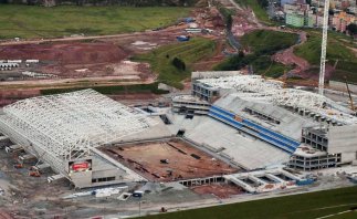 Copa 2014: Itaquerão só ficará pronto em abril, informa Blatter