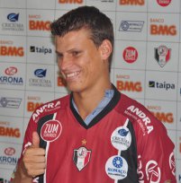 Paulistão: São Bernardo confirma contratação de ex-zagueiro da Ponte