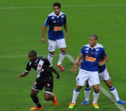 Já campeão, Cruzeiro pode perder pontos por escalação irregular