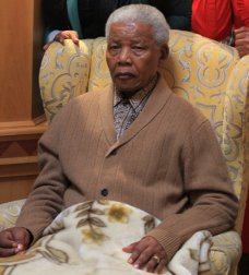 Blog do Ari: Adeus Mandela, 95 anos de história da valorização do ser humano