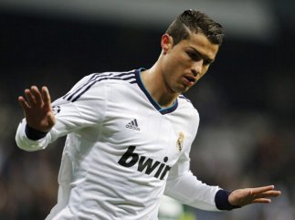 Desfalque, Cristiano Ronaldo fará volta ao Real na terça