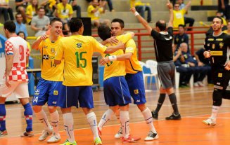 Futsal: Brasil passa pela Croácia e decide título da Copa Intercontinental