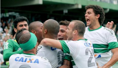 São Paulo x Coritiba – Decisão pode recolocar Coritiba na Série B