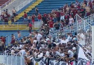 Em Joinville, violência deixa times do Atlético-PR e Vasco chocados
