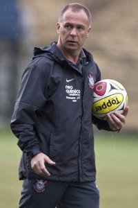 Novo treinador terá missão de renovar o elenco do Corinthians
