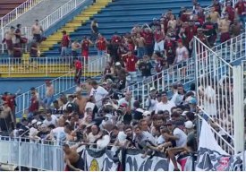 Dilma lamenta violência e quer ‘delegacia do torcedor’