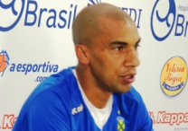 Paulista A2: No Santo André, lateral busca o oitavo acesso da carreira