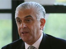 Após confusão, presidente do Atlético-PR diz que lugar do Vasco é na Série B