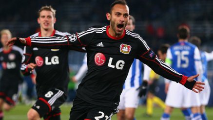 LIGA DOS CAMPEÕES: Bayer Leverkusen vence e avança