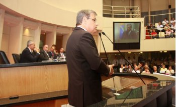 Vice-governador de SC cobra posição da PM sobre briga em Joinville