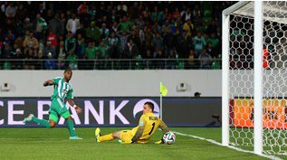 MUNDIAL DE CLUBES: Raja Casablanca ganha no sufoco e avança