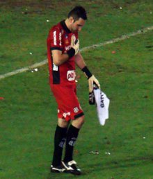 “Agora a Ponte Preta tem que ser grande”, afirma goleiro da Ponte