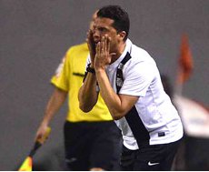 Claudinei faz balanço positivo de passagem pelo Santos