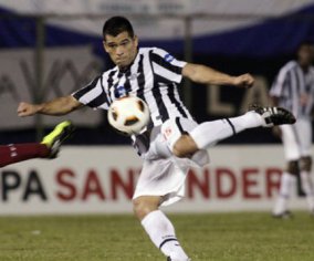 Mineiro: Após título, Cruzeiro confirma 1.º reforço para 2014