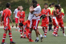 Sub 13 do Grêmio Osasco perde para o Palmeiras e fica com o vice-campeonato