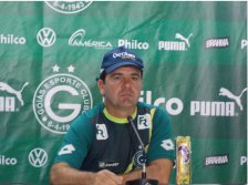 Goiano: Após grande campanha, treinador deixa Goiás