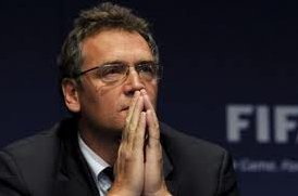 Copa 2014: Blatter, Valcke e Rebelo lamentam morte de operário