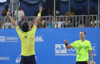 Tênis: Clezar é campeão no encerramento do Correios Brasil Masters Cup