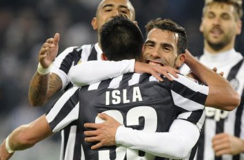 ITALIANO: Ex-Timão marca três e líder Juventus goleia o Sassuolo