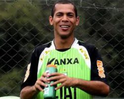 Paulistão: Linense contrata meia e volante que estava non Japão