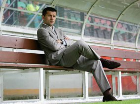 Espanhol: Após nova derrota, Valencia demite treinador