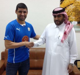 Ponte Preta confirma empréstimo de artilheiro para futebol árabe