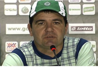 Grêmio descarta Renato e acerta com treinador destaque do Brasileirão