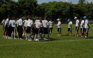 Paulistão: Edison Só comanda o primeiro coletivo no XV de Piracicaba
