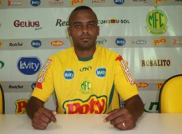 Paulista A2: Mirassol contrata atacante campeão da Copa Paulista e volante da Série C