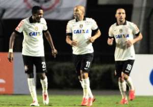 Vale ouro! Corinthians manterá contratos de patrocínio de camisa