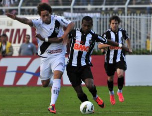 Especulado no Corinthians, volante oficializa saída da Ponte Preta