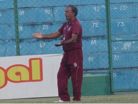 Exclusivo! Cotia acerta com ex-técnico da base de Atlético-MG e Cruzeiro