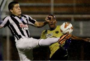 Palmeiras fica próximo de acerto com lateral de time paraguaio