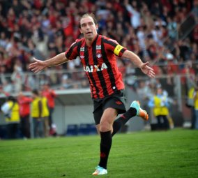 Catarinense: Criciúma pode contratar ‘vovô’ destaque do Brasileirão