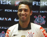 Gaúcho: Internacional perto de contratar volante do Corinthians