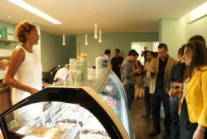Campeã mundial de basquete inaugura Gelateria Italiana em São Paulo