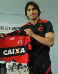 Mineiro: Cruzeiro negocia retorno de artilheiro da Libertadores em 2008