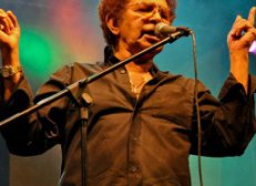 FPF decreta luto oficial pelo falecimento de Reginaldo Rossi