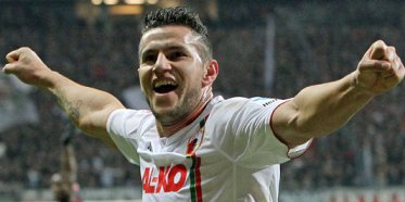 ALEMÃO: Eintracht Frankfurt empata com o Augsburg em casa