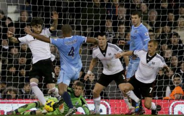 INGLÊS: Manchester City vence fora de casa e sobe para 2º