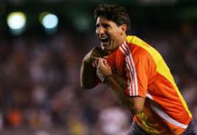 Ele voltou! Ídolo do Grêmio assume a comissão técnica do Fluminense