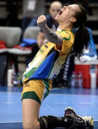 Handebol: Brasil surpreende, bate Sérvia e fatura seu 1º Mundial