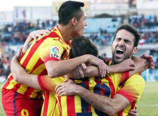 ESPANHOL: Sem Messi e Neymar, Barcelona vira sobre Getafe e divide a ponta