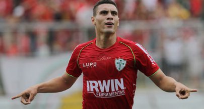 Desejo antigo de Cuca, meia da Portuguesa pode ir para o futebol chinês